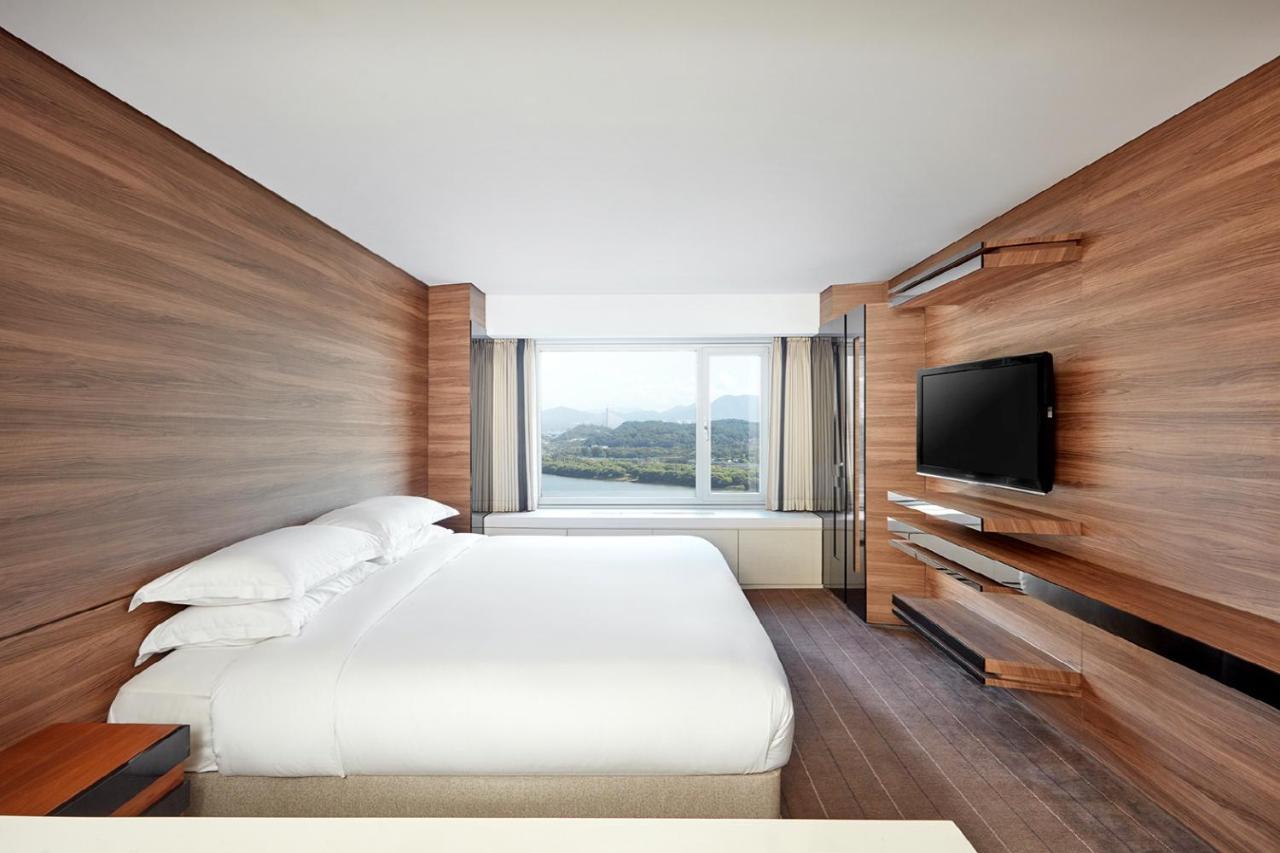 Hotel Grand Walkerhill 5*